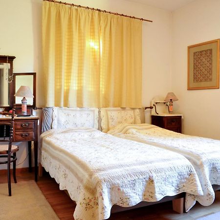 Aesthetic Delight - Stone Villa In Mystras Luaran gambar
