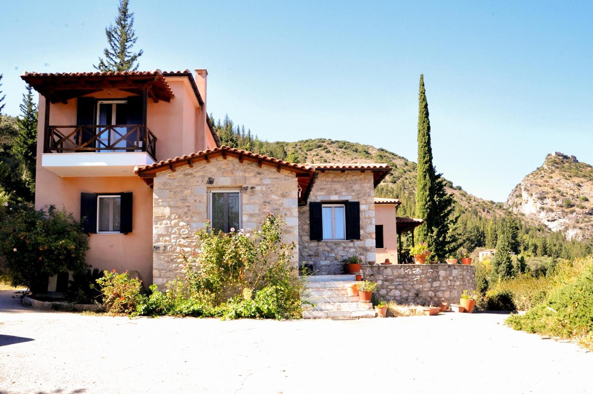 Aesthetic Delight - Stone Villa In Mystras Luaran gambar