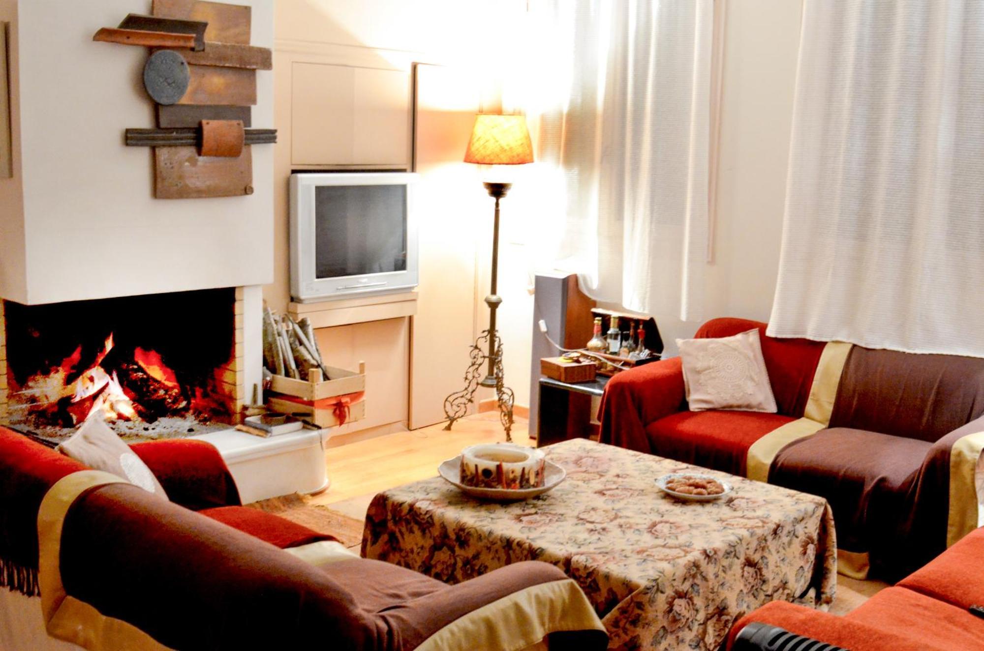 Aesthetic Delight - Stone Villa In Mystras Luaran gambar